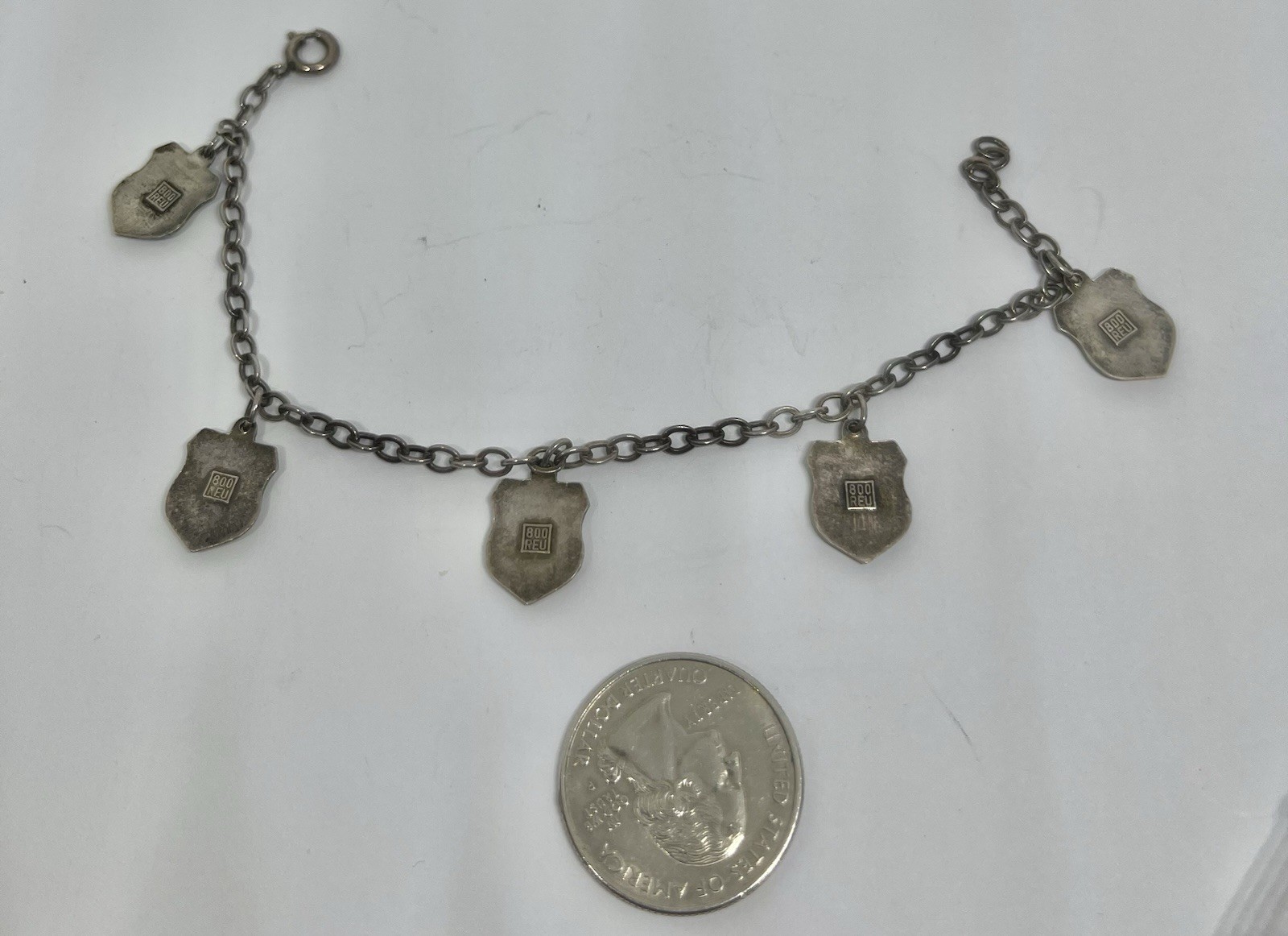 Vintage MCM GIBRALTAR Travel Souvenir 5 Shield Sterling Charm Bracelet 7 1/4”