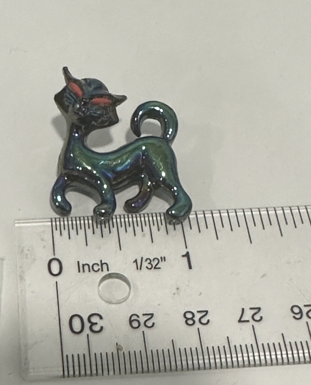 Vintage Iridescent Lusterware Cat Scatter Brooch Pin Red Eyes Oil Slick