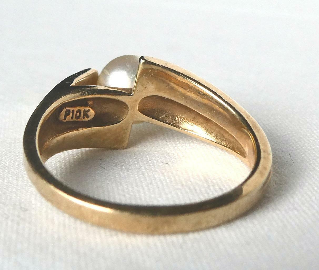 Vintage 10K Gold Modernist Tension Set 5MM Akoya Pearl Bypass Solitaire Ring Sz6