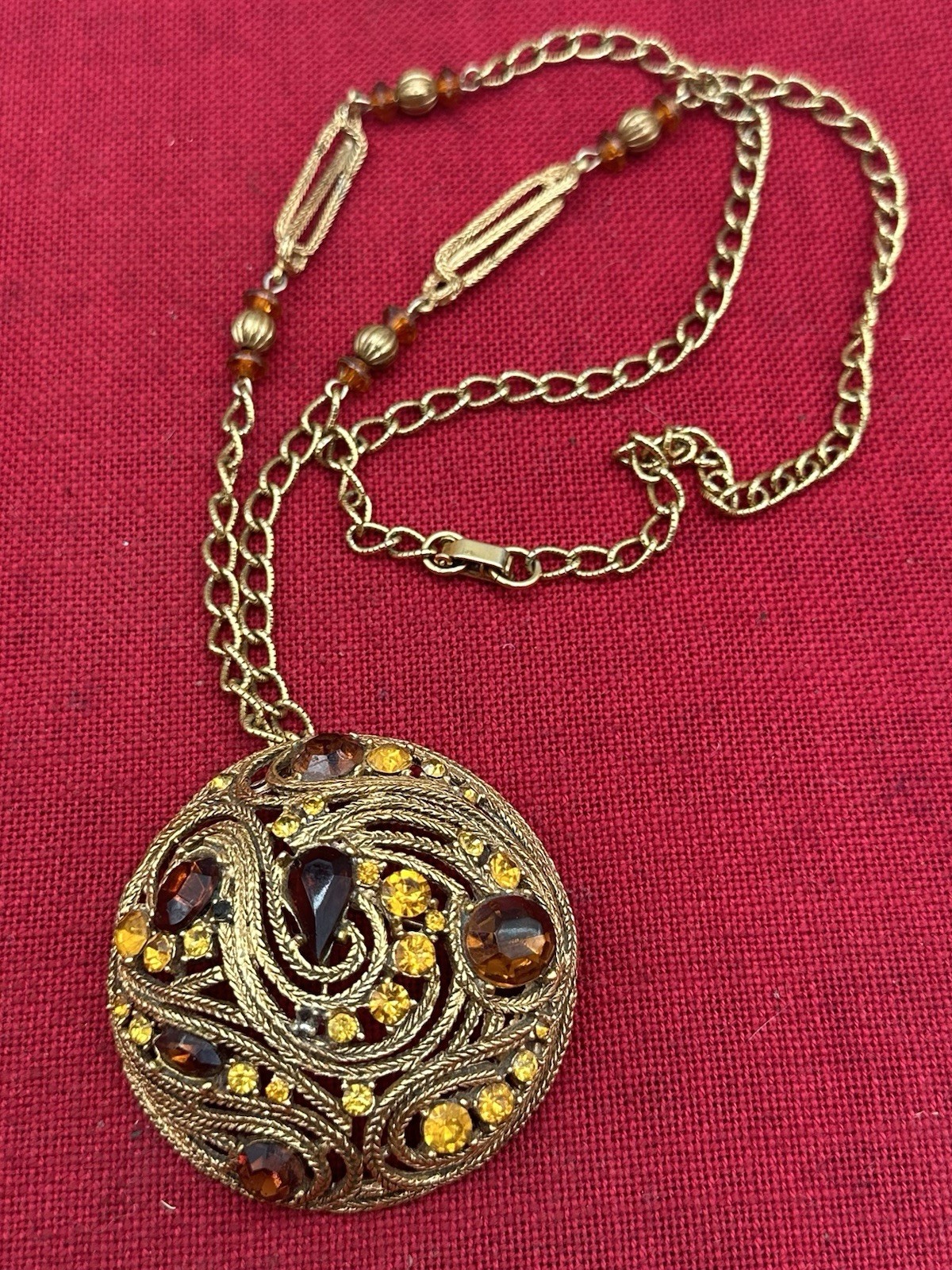 Vintage 1950’s La Roco Domed Brooch Gold Tone Braided Filigree Rhinestone 2”
