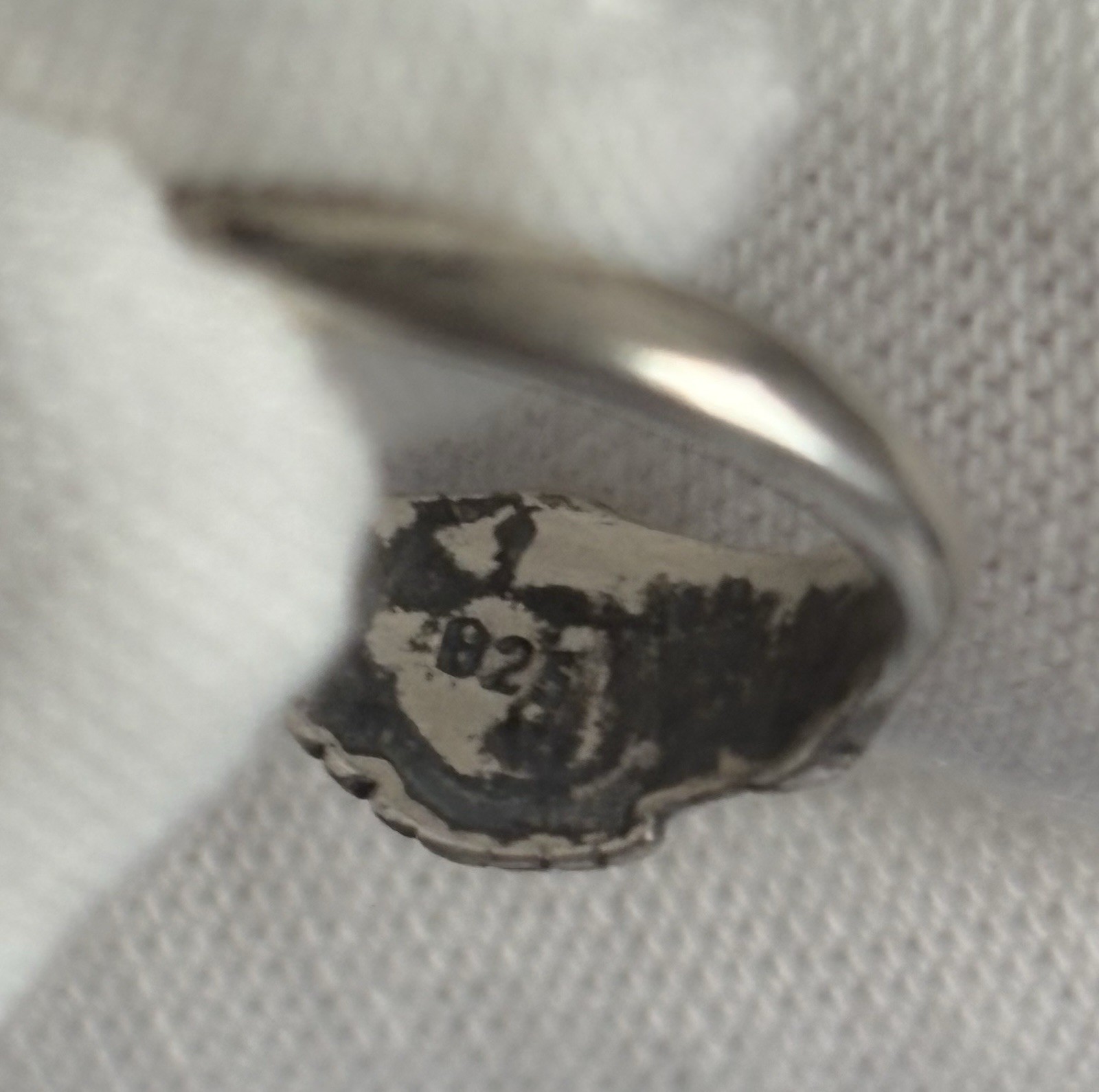 VINTAGE 925 STERLING SILVER FRIENDSHIP HANDSHAKE RING SIZE 4.25