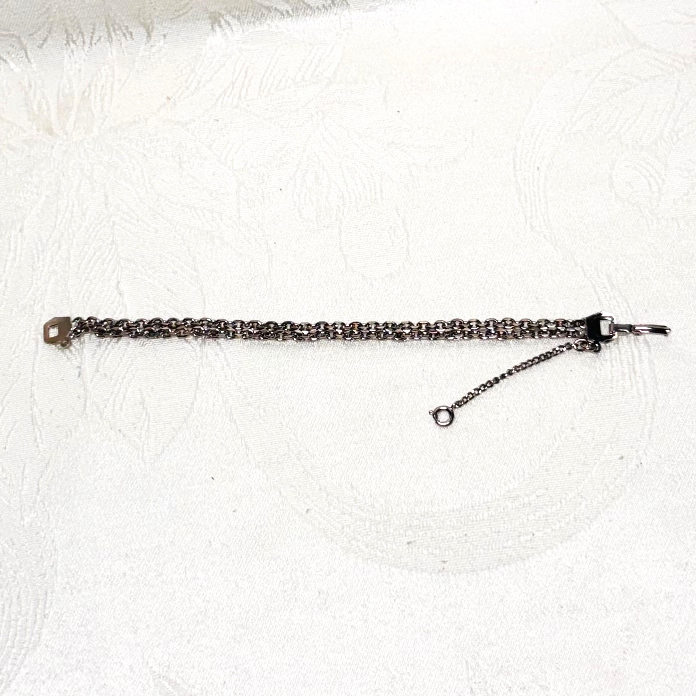BRACELET charm oval blank silvertone metal cable chain safety fold clasp vintage