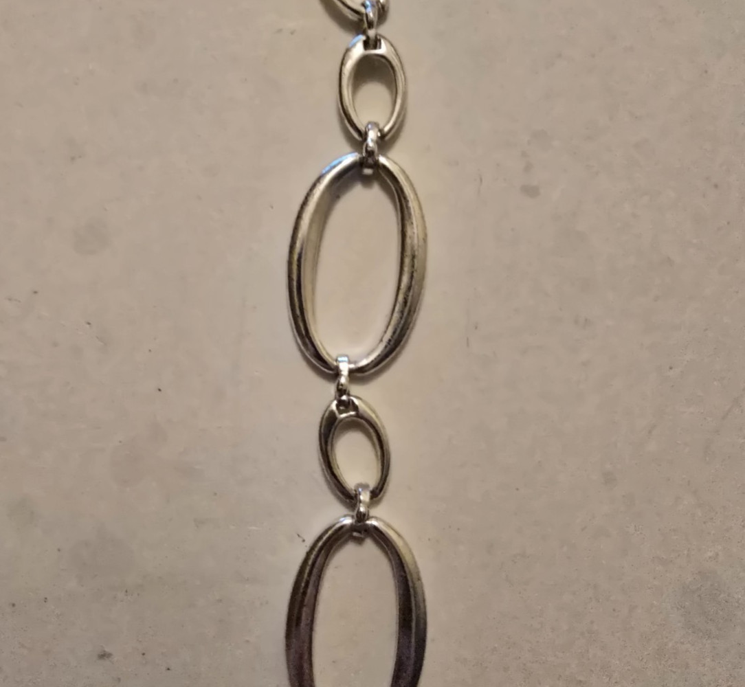 Trifari Necklace Cast Metal Silvertone Oval Link Chain Space Age 23.5″-26″