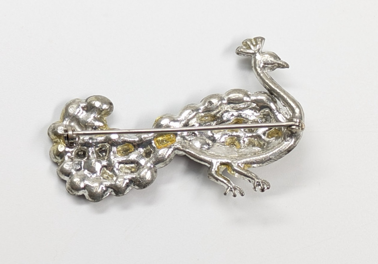 VTG Pot Metal Silver Tone Purple Glass Paste Stone Statement Peacock Brooch Pin