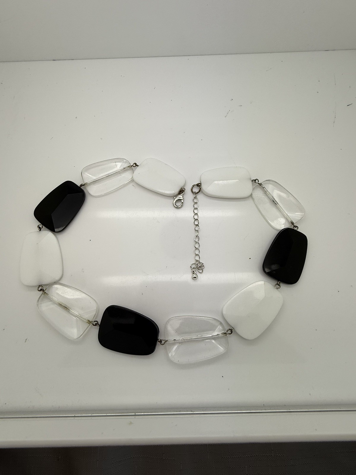 Vintage faceted polished resin multicolor statement necklace choker O8