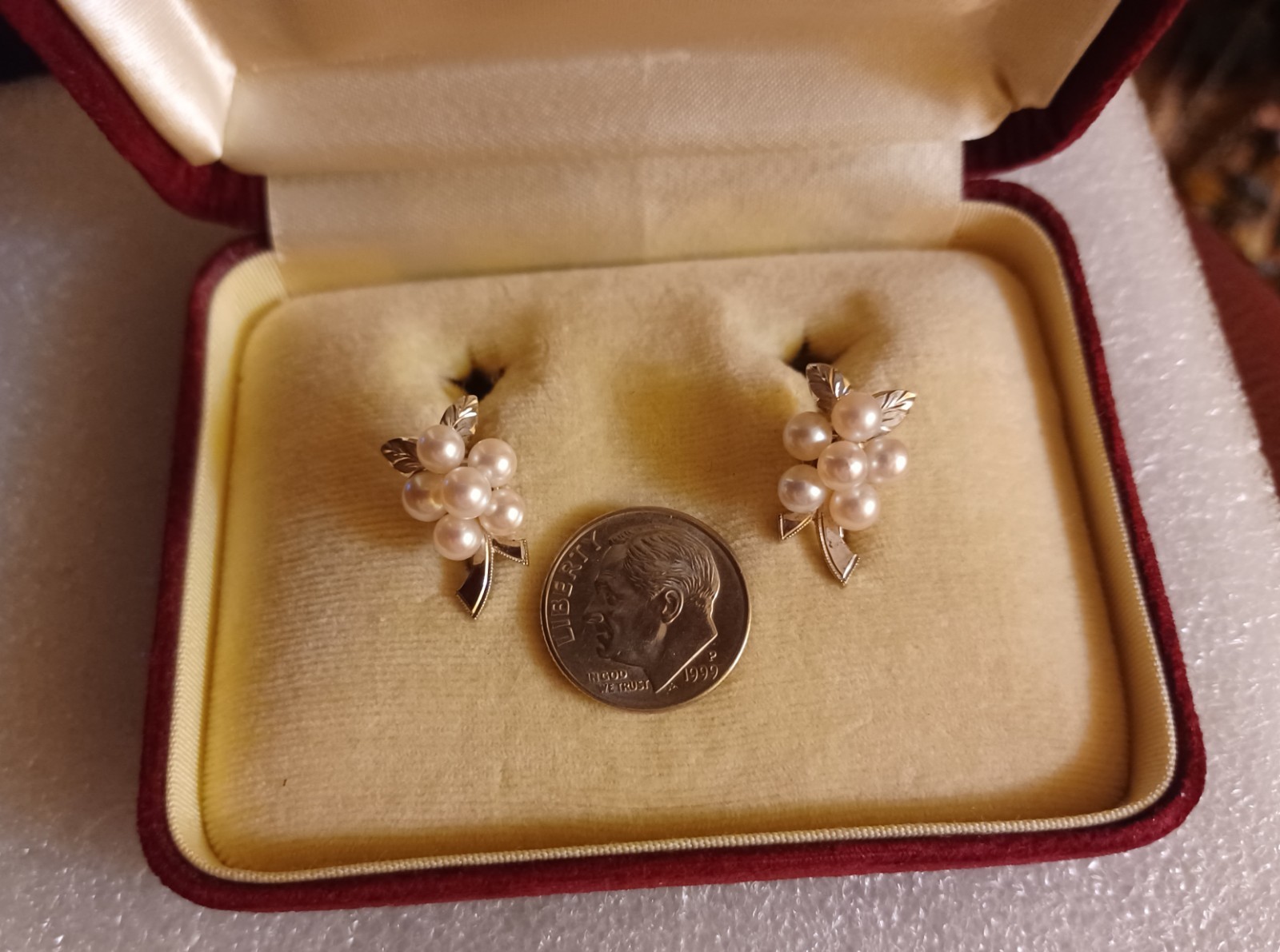 Vintage Mikimoto Flower Pearl Earrings ~ Screwback ~ Silver ~ 12 Pearls ~ Akoya