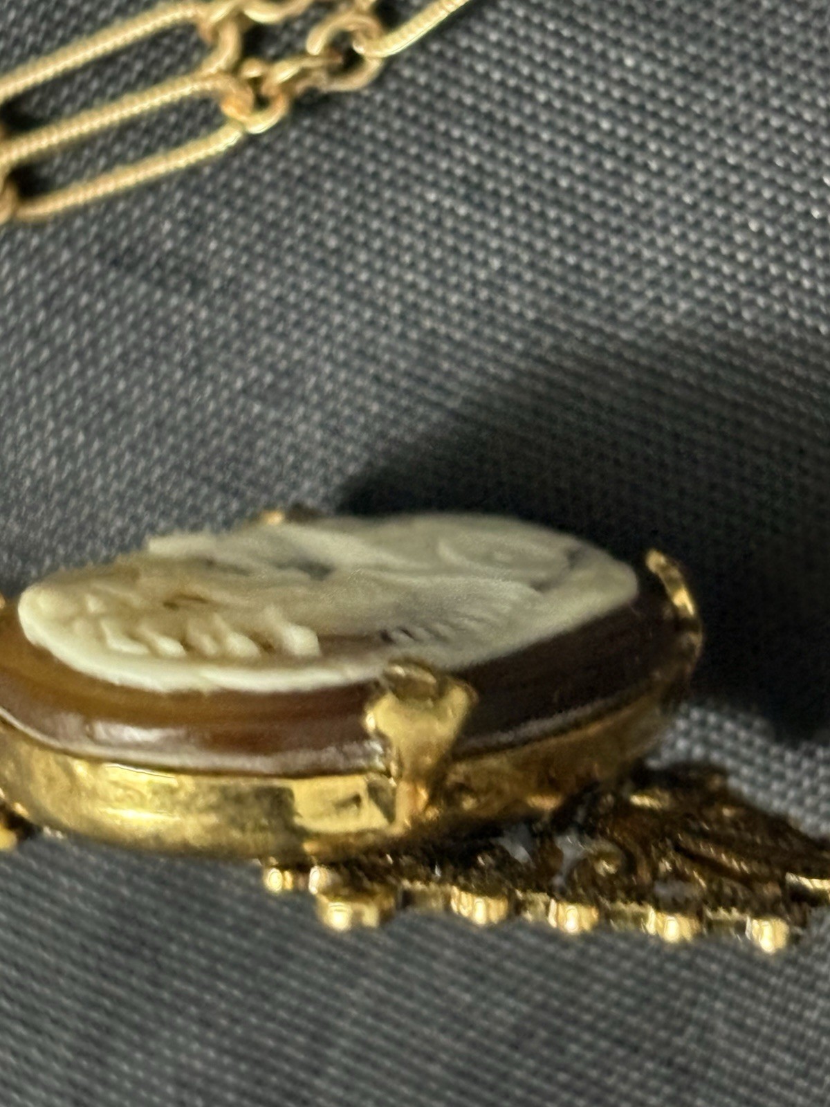 victorian Revival Cameo Pendant Necklace Gold Tone equestrian Horse Chariot 19”