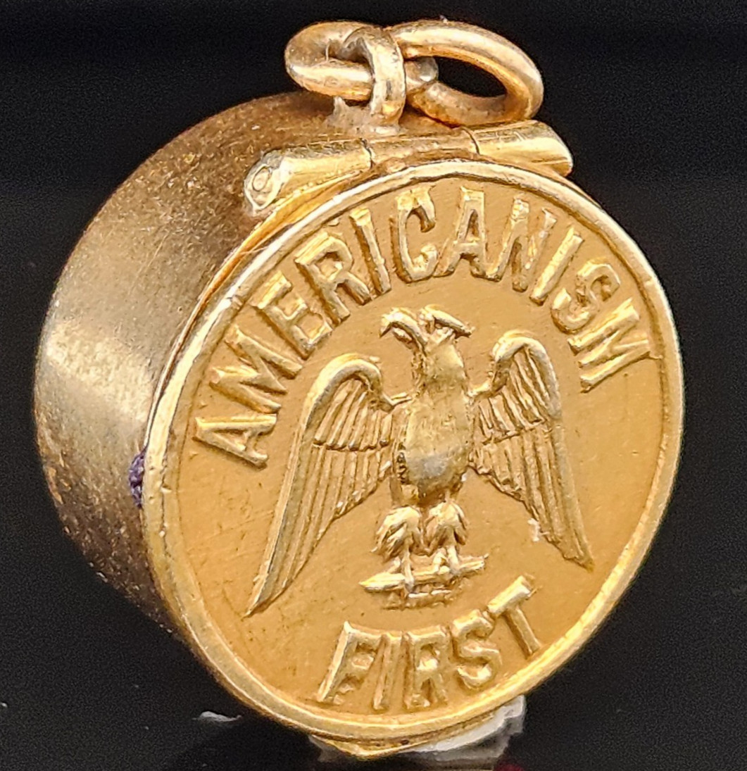Frank T May 14K AMERICANISM FIRST Charm Locket w America Flag Inside WWI Patriot