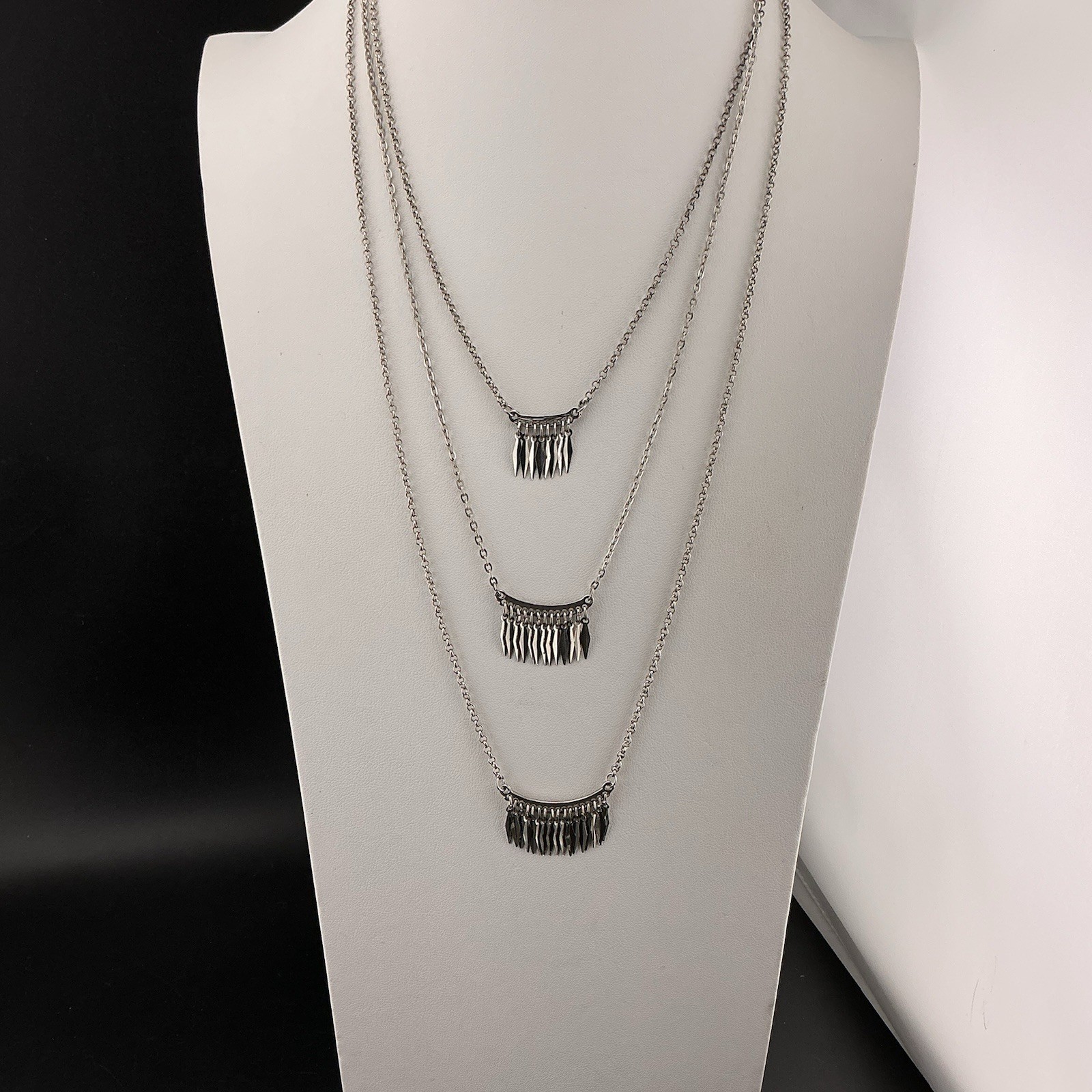 Vtg Necklace Tiered SilverT Metal Fringe 3 Strand Boho Chic Fashion Trend 18-21”