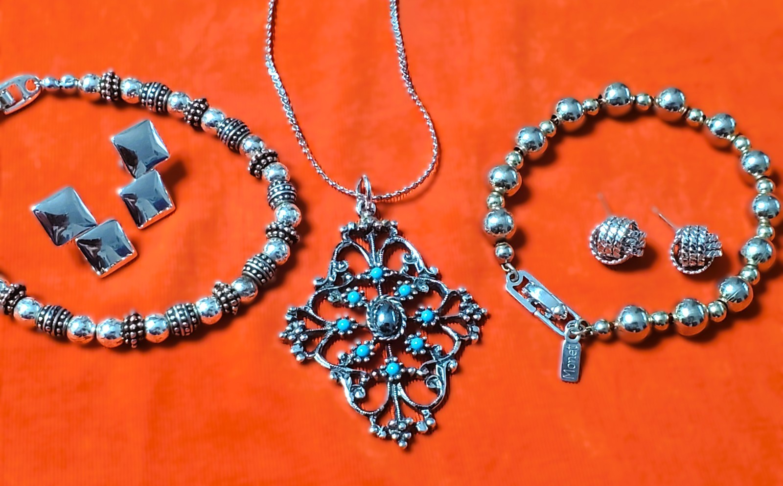 Mixed Lot 5 Pieces*Monet*Avon*Napier*Faux Turquoise Neck 2 Bracelets 2 set ER
