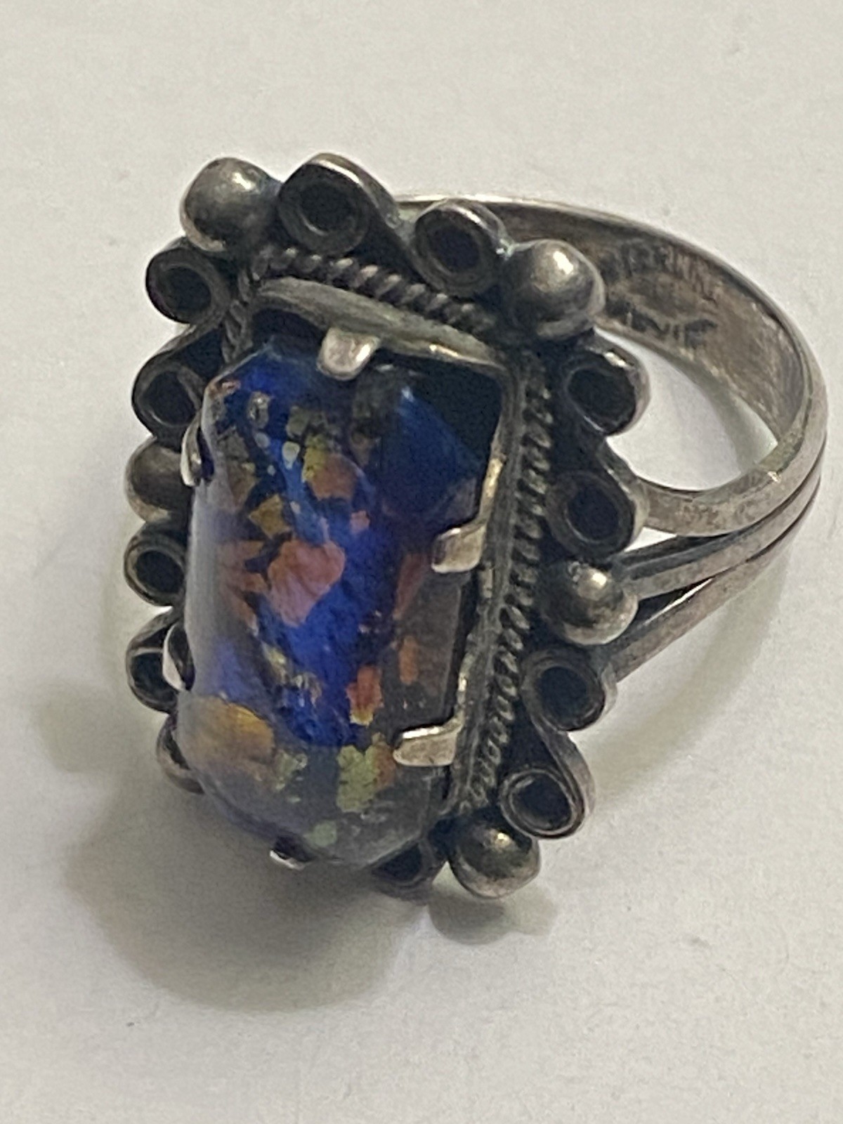 Vintage Mexico, Sterling and Foil Art Glass Ring Ladies Size 7 Blue And Amber