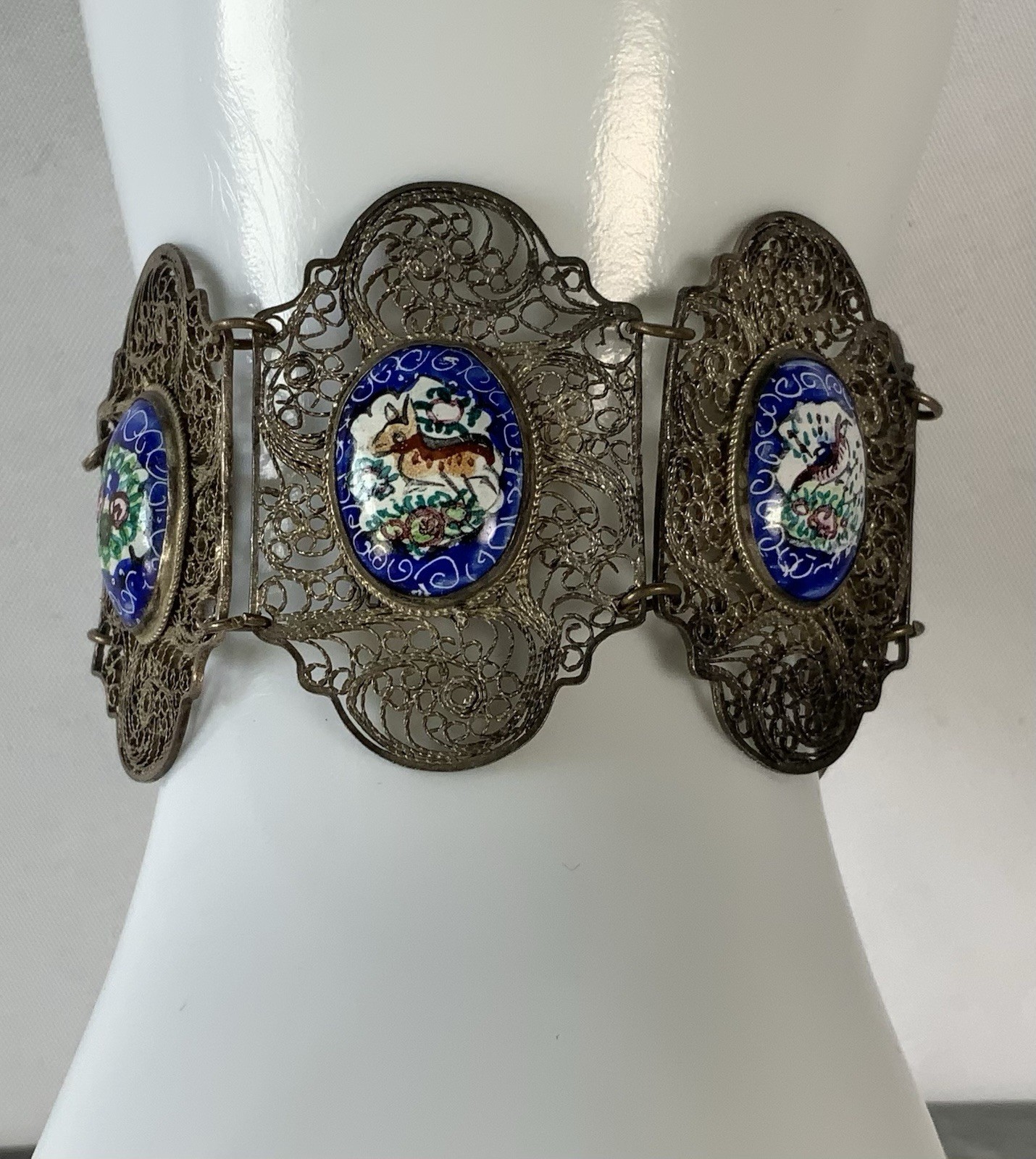 Vintage Chinese Silver Intricate Filigree Enamel Animals Plaques Story Bracelet