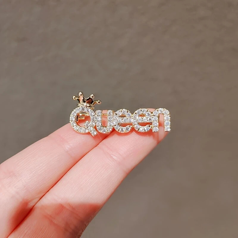 Sparkle QUEEN Brooch Pin Rhinestones Women Party Gift Golden Tone Clothing Acce