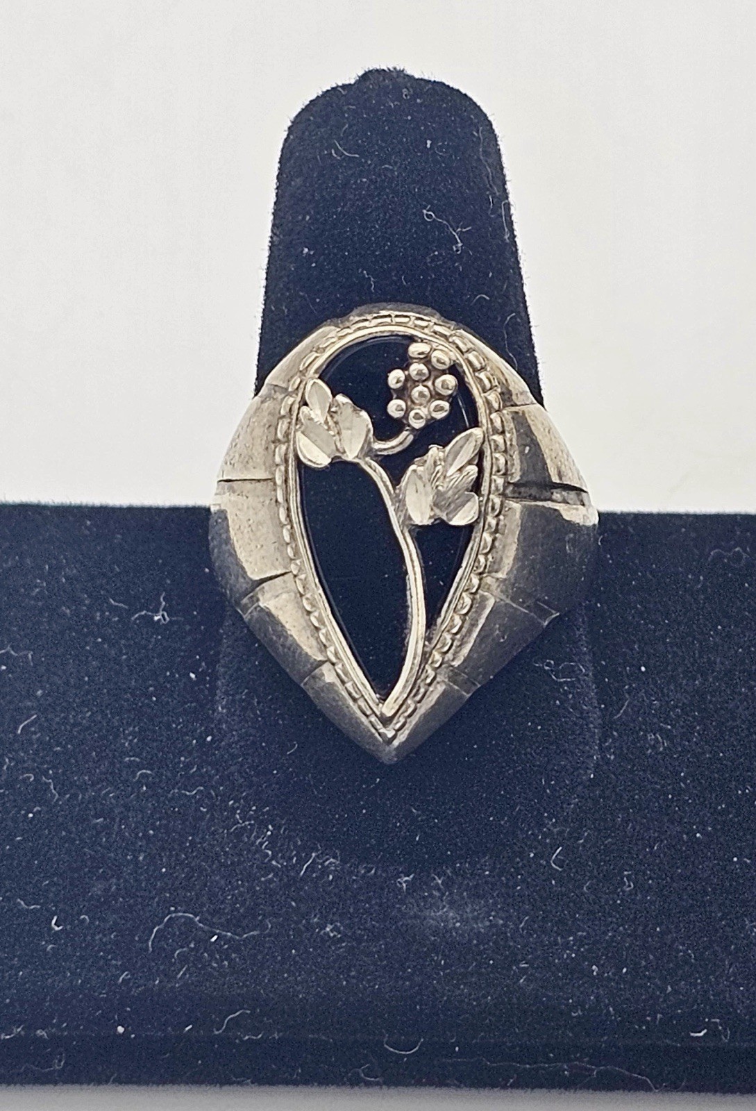 Vintage Sterling Silver Carolyn Pollack Black Onyx Grape Floral Size 8