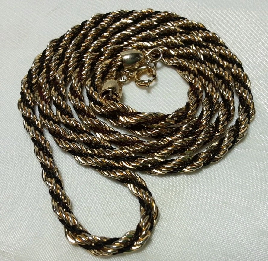 Necklace Gold Tone Metal & Blackish Tread Twisted 24″ Vintage Jewerly