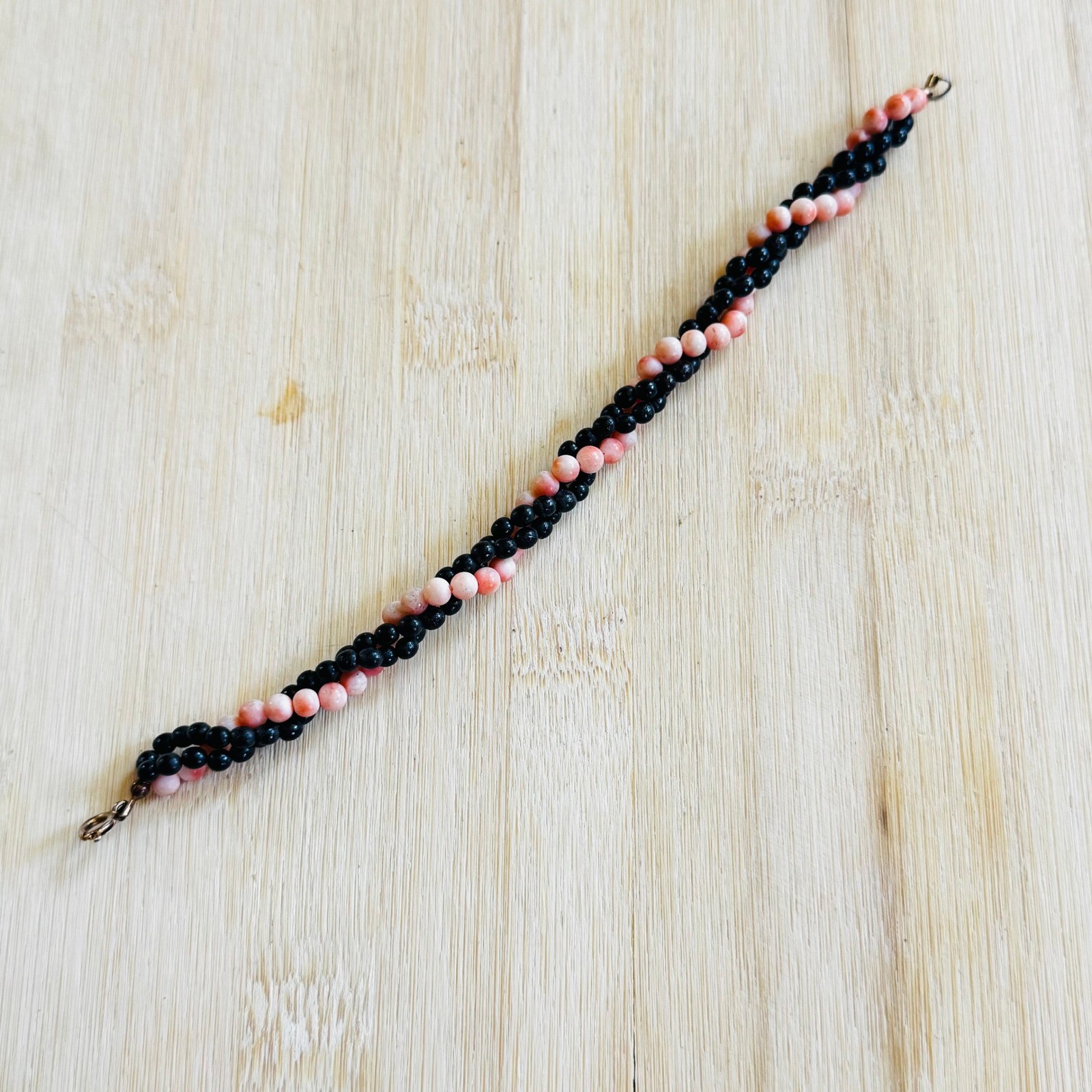 Black Pink Coral VTG Bracelet Natural Genuine Hawaiian Authentic Torsade 7.75″