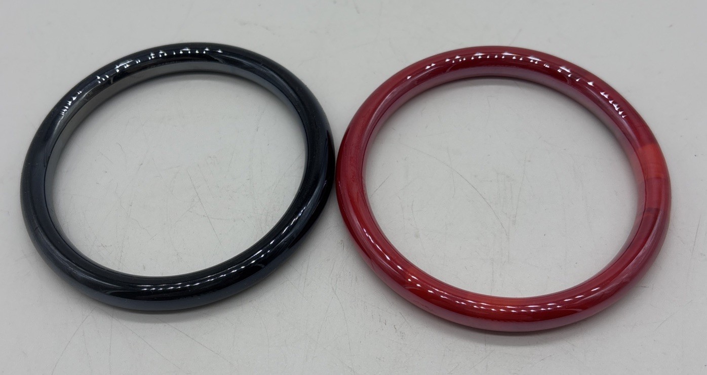 Vintage Lot Of 2 Glass Bangle Bracelets Red Black Iridescent Small Adult