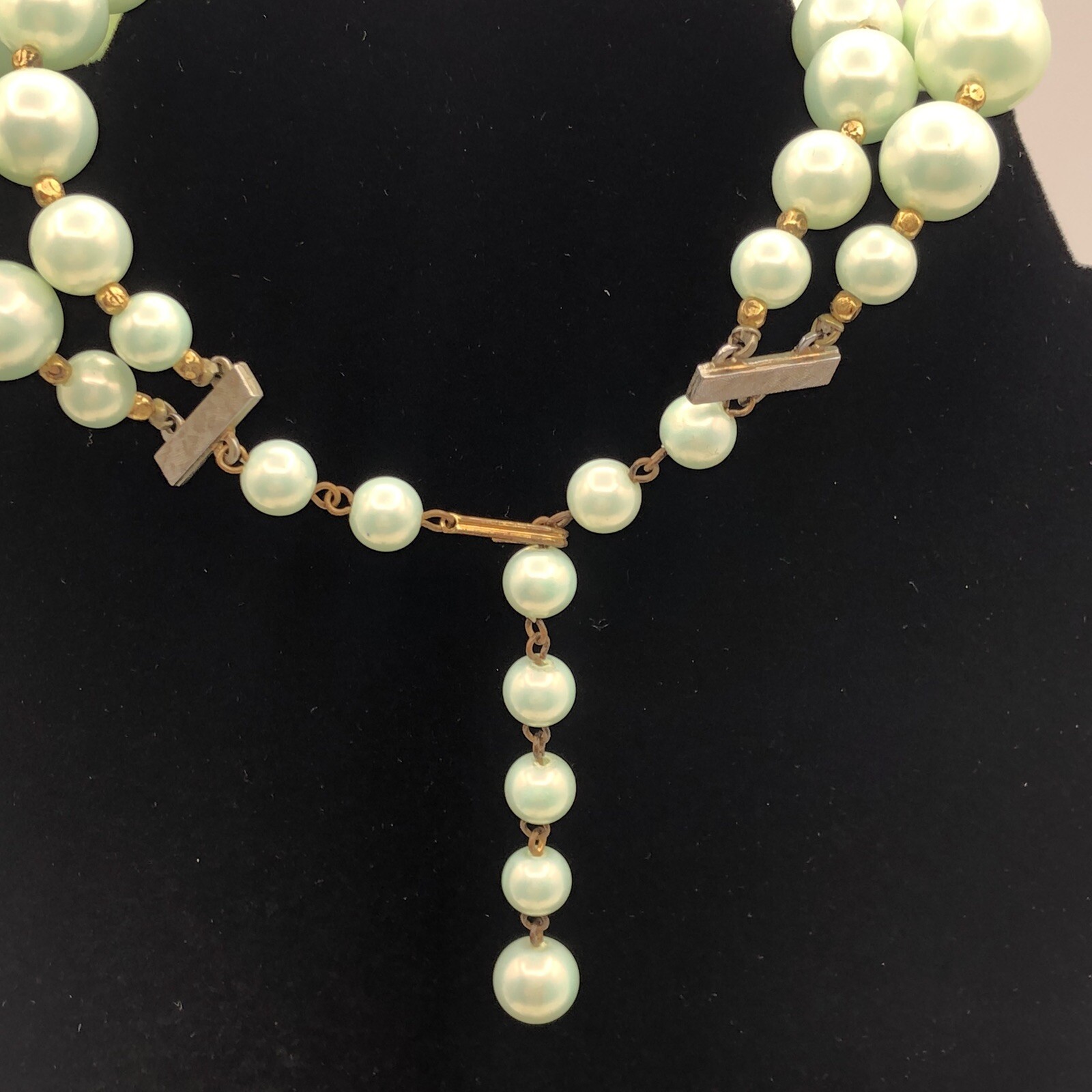 Vintage 1960’s Sea Mist Choker Earrings And Brooch Costume Jewelry Set