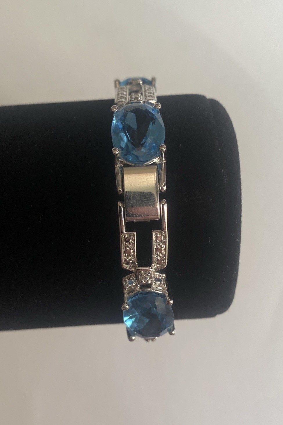 Camrose & Kross Jacqueline Kennedy Blue Topaz Silver Chain Link Bracelet JBK
