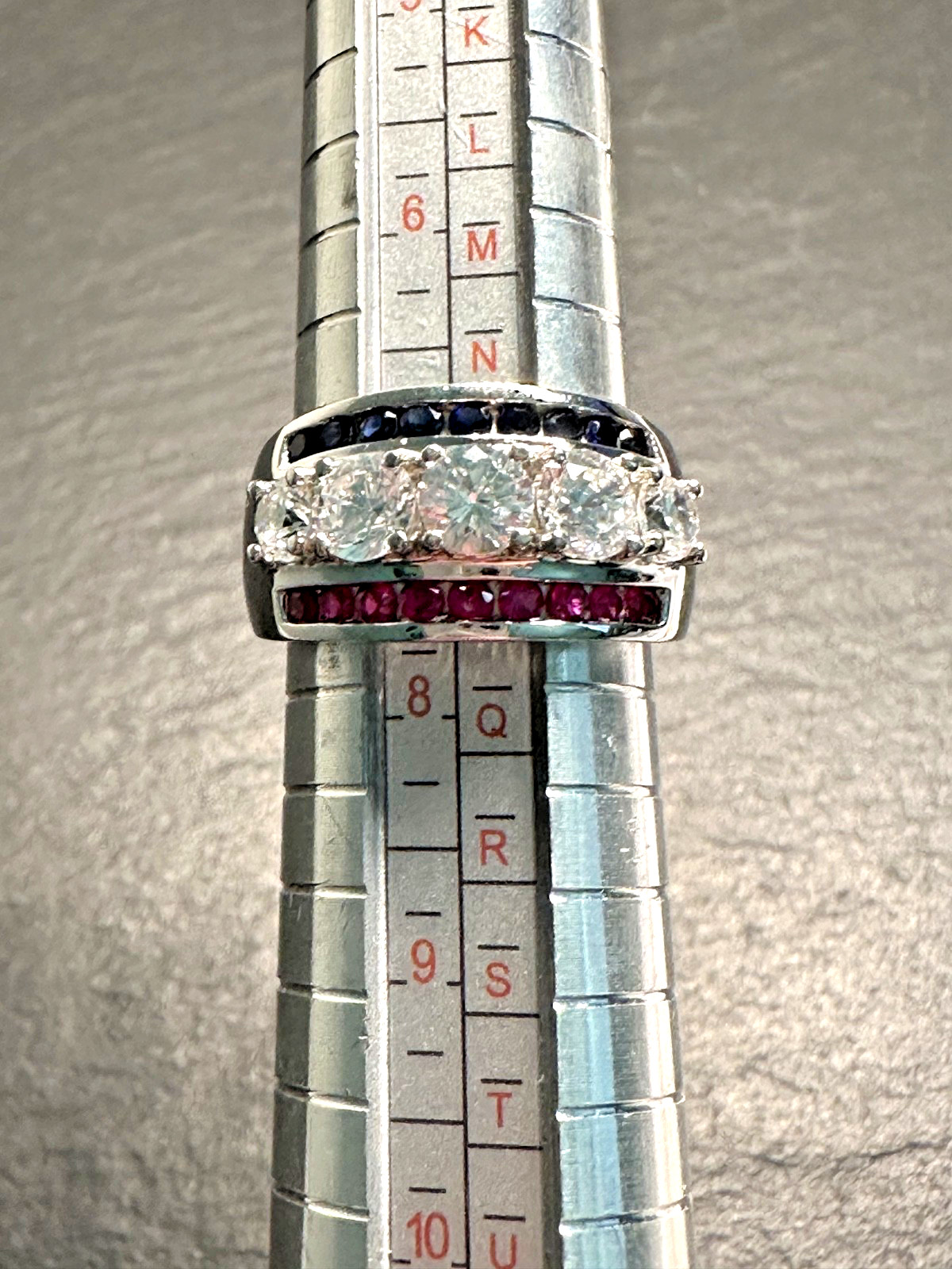 STERLING SILVER, PINK, BLUE & CLEAR BANDED ACCENTED BAND RING SIZE 7.25 H651