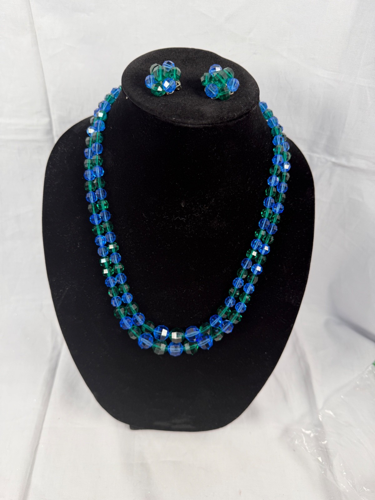 Vintage Blue & Green Faceted Glass Beaded Necklace Clip Earrings Set