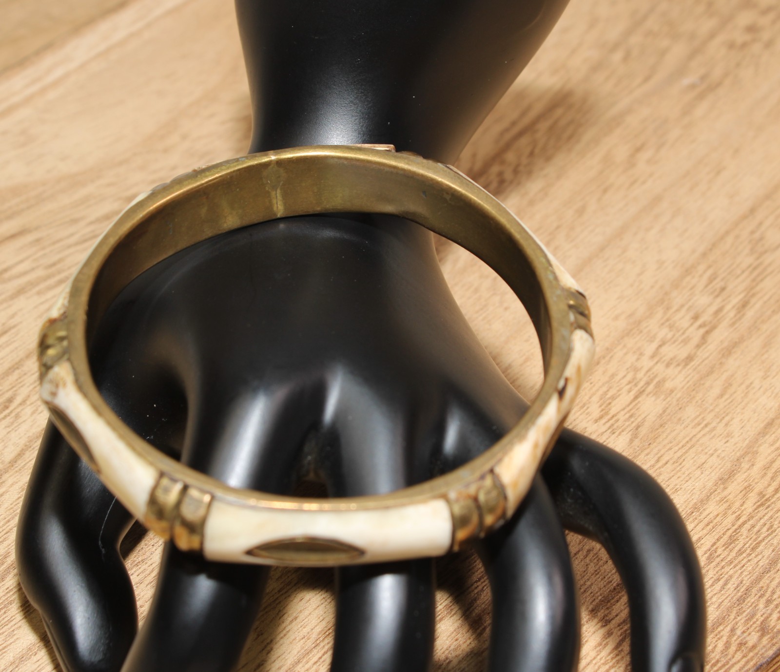 Vintage Bone & Brass Bangle Bracelet Moroccan Berber – Handcrafted Ethnic Tribal