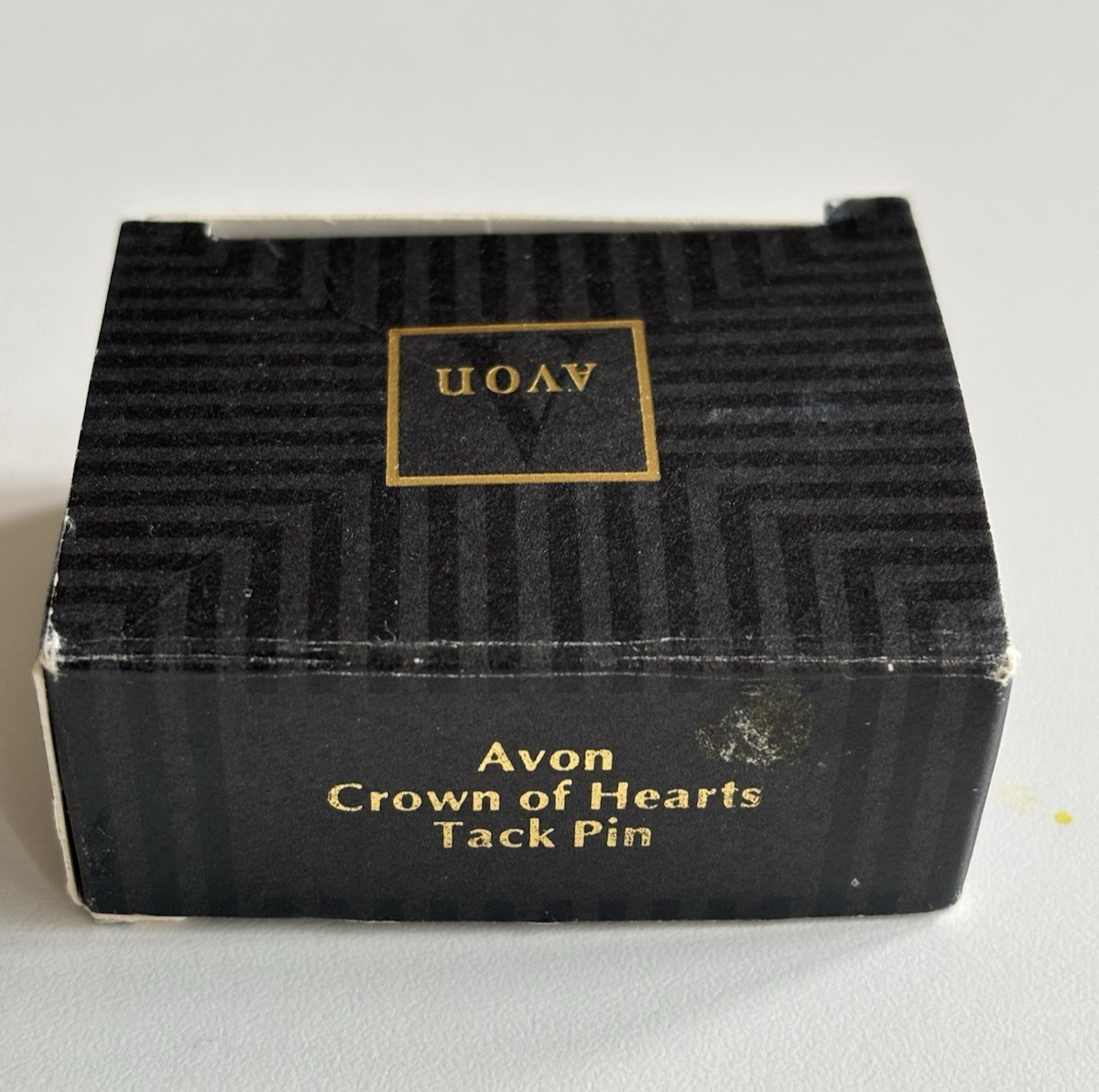1994 Avon Gold Red Enamel Crown Heart Mothers Day Pin Brooch orig box Set of 2