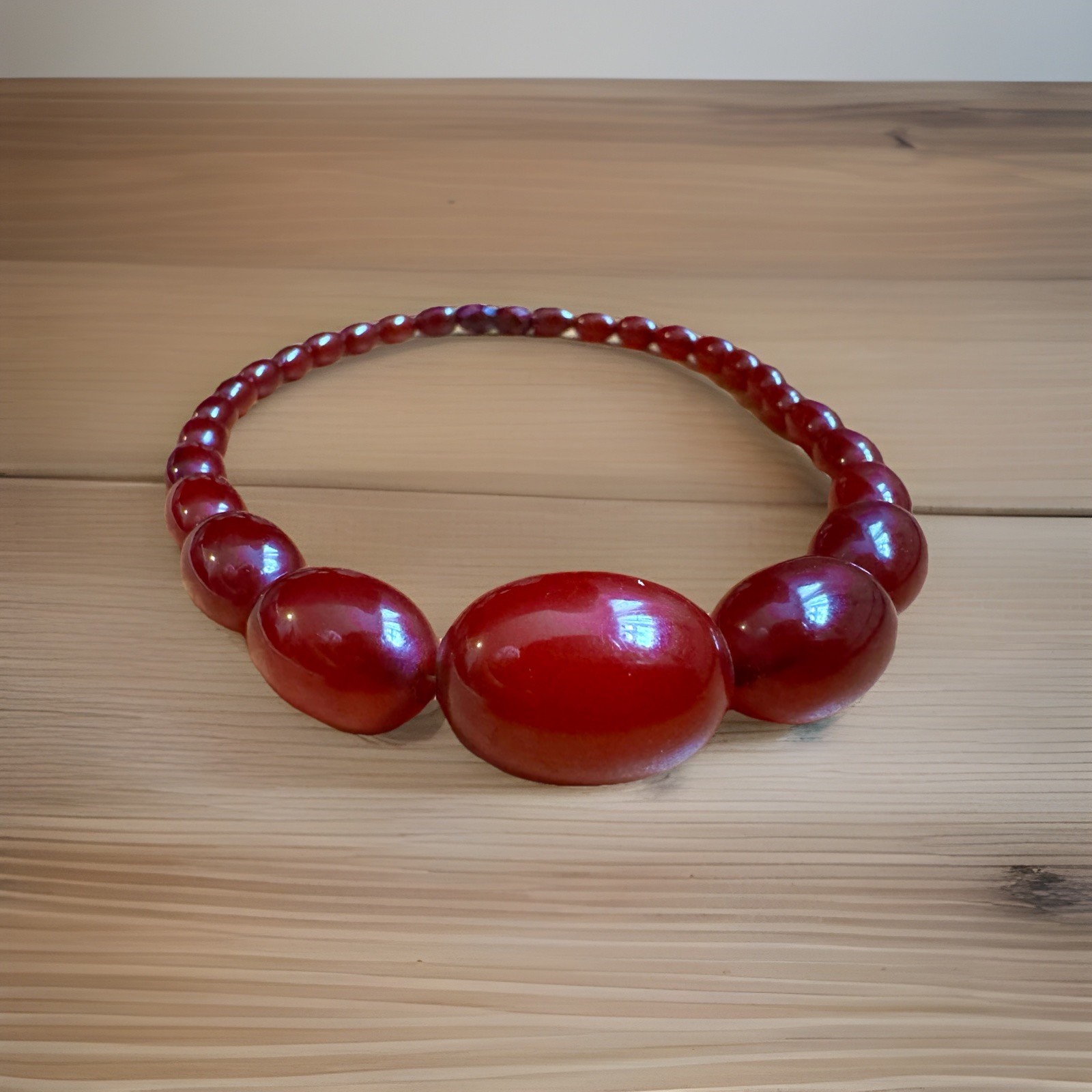 Antique 1920’s Dark Red Cherry Amber Bakelite Graduated Necklace 16.5”in,35grams