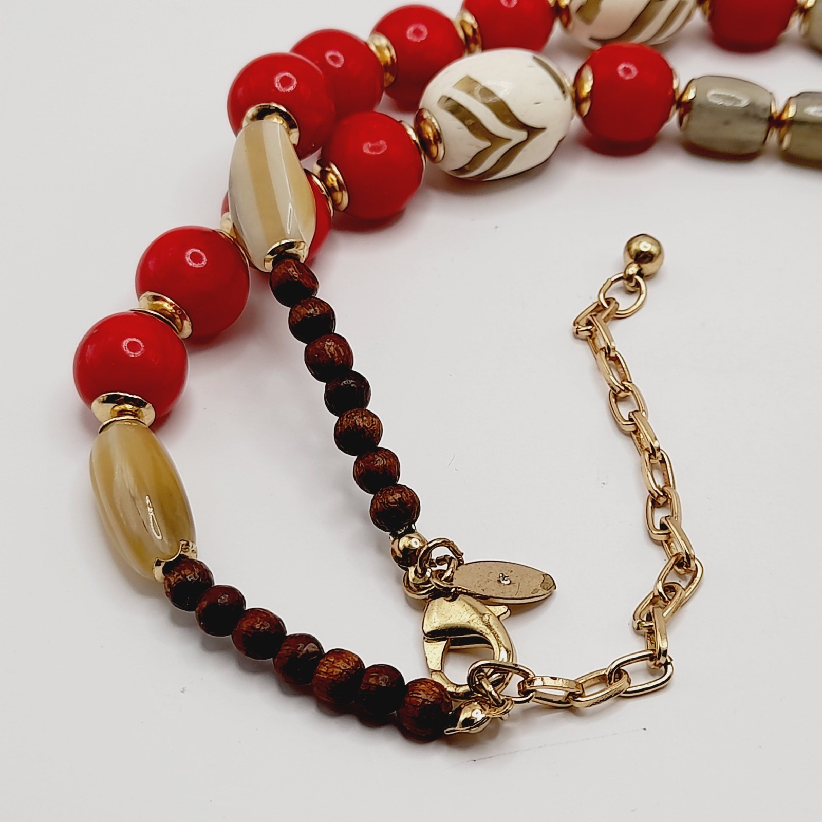 Chico’s Pink Beige Brown Beaded Triple Pendent Necklace – 22 Inches