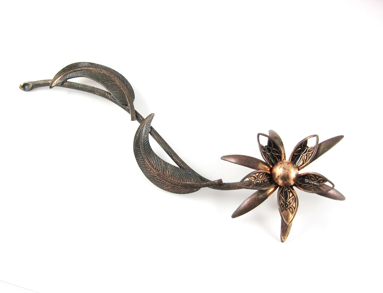 Loooong PIN COPPER FLOWER With A FEATHER TWIST Vintage Brooch Floral 4 1/2″