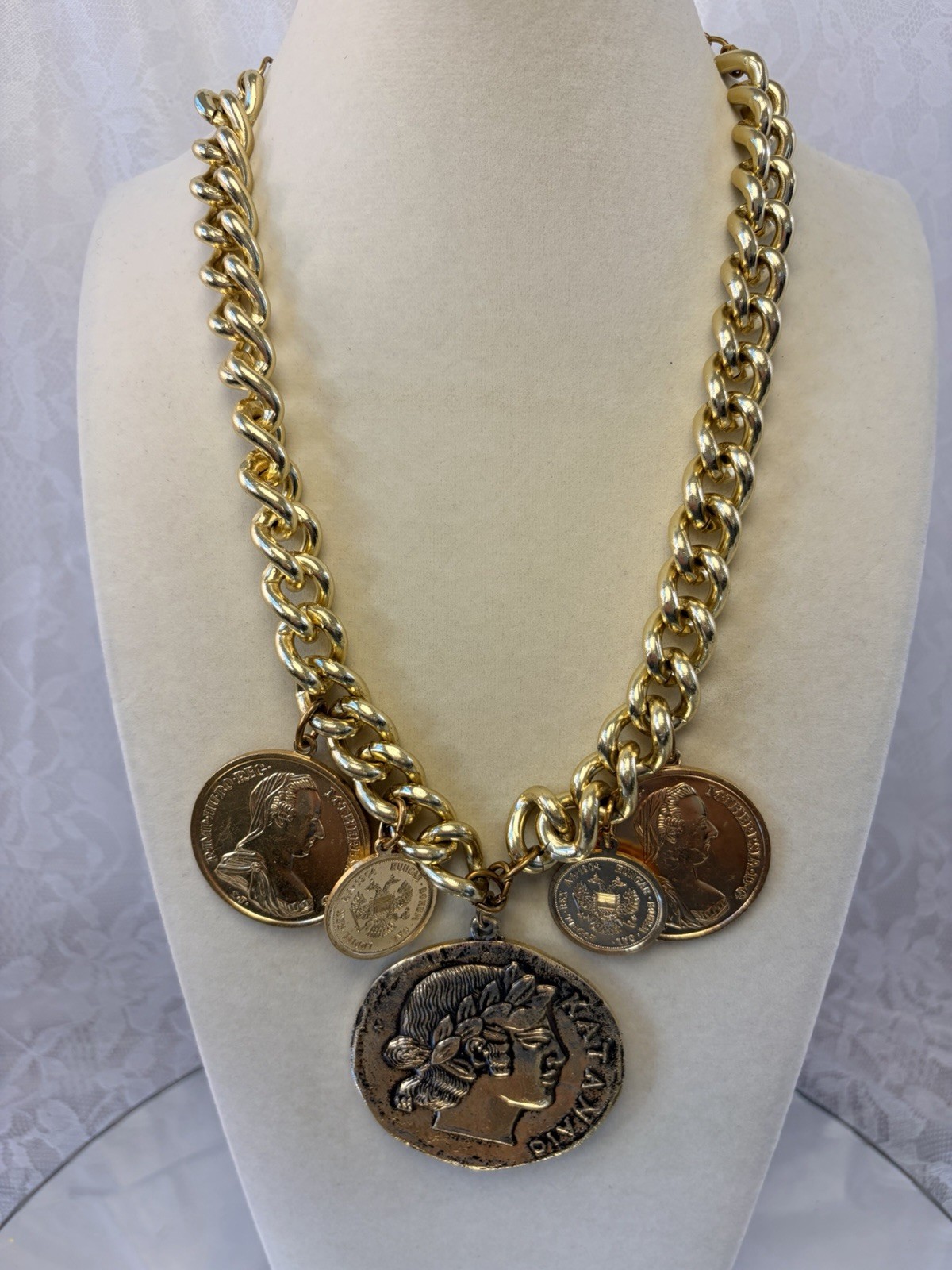 Vintage Heavy Chunky Gold Tone Roman Coin Necklace 128g Runway Statement Jewelry