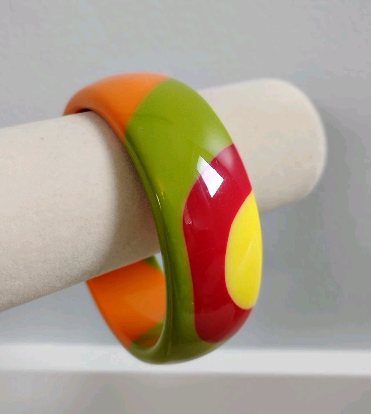 Vintage Abstract Bangle Bracelet Chunky Sz 8 Multicolor Layered Lucite Plastic