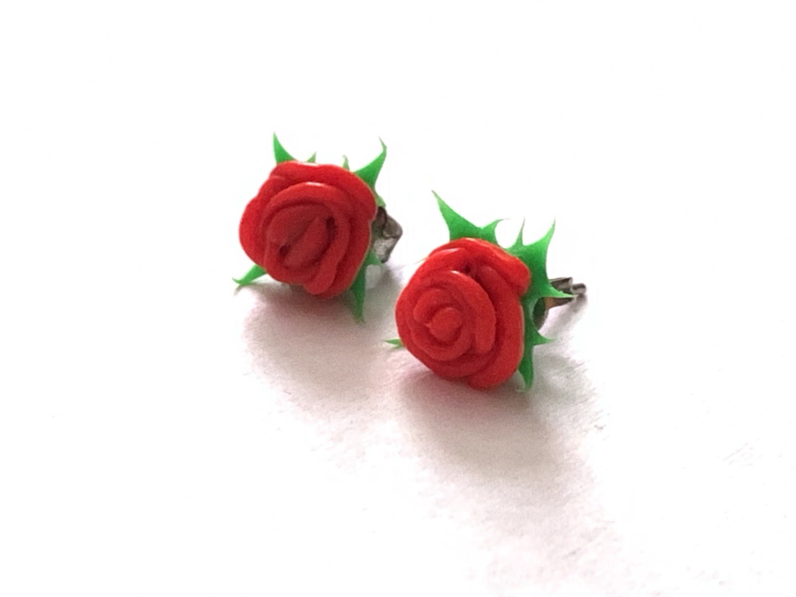 Vintage Y2k Rubber Rose Earrings Silicone Hot Topic Goth Punk Romantic Red Green