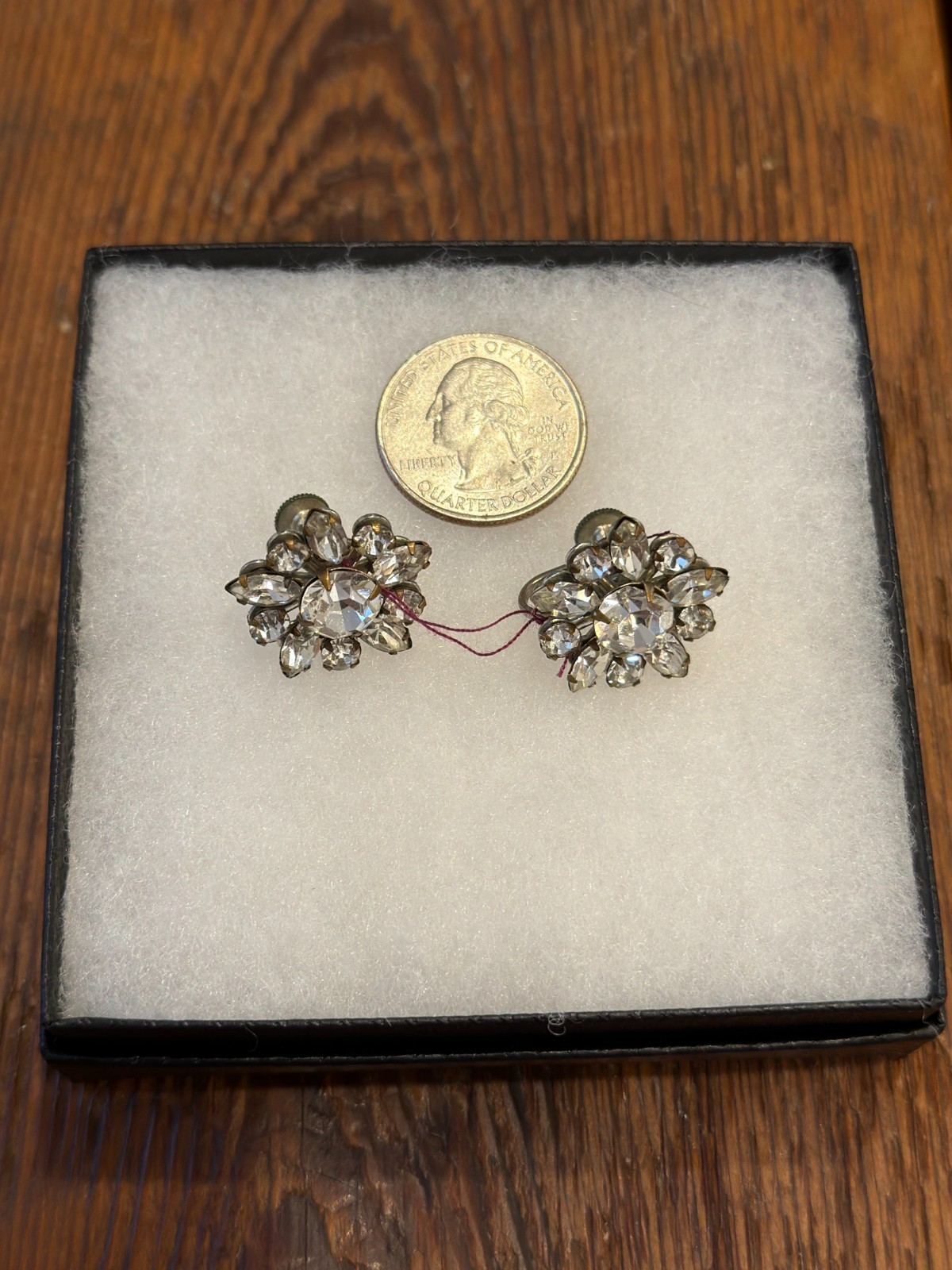 #21 Antique Paste Stone Earrings – Silver-Tone Floral Cluster – Screw Back