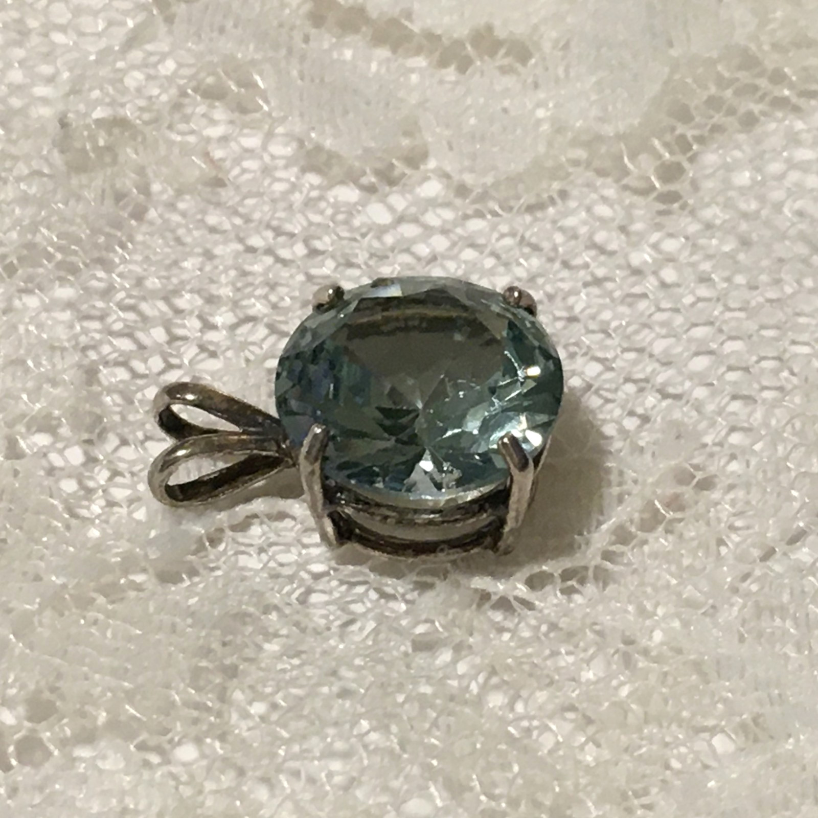 Vintage Sterling Silver Aqua Blue Teal Faceted Solitaire Pendant