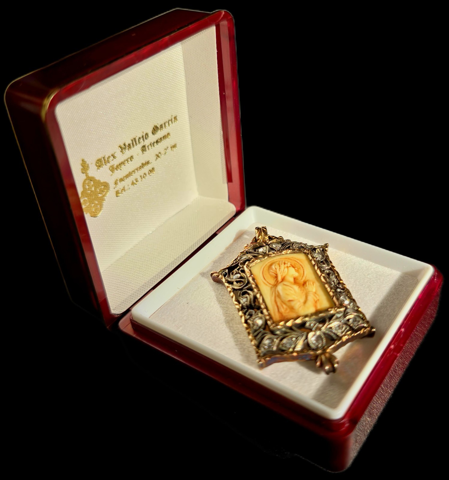 Fine Antique Art Nouveau 18K Gold Silver Diamonds Virgin Mary Pendant Ca 1900