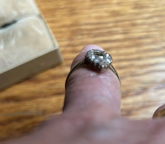Stunning Antique Victorian Emerald & Rose Cut Diamond Ring