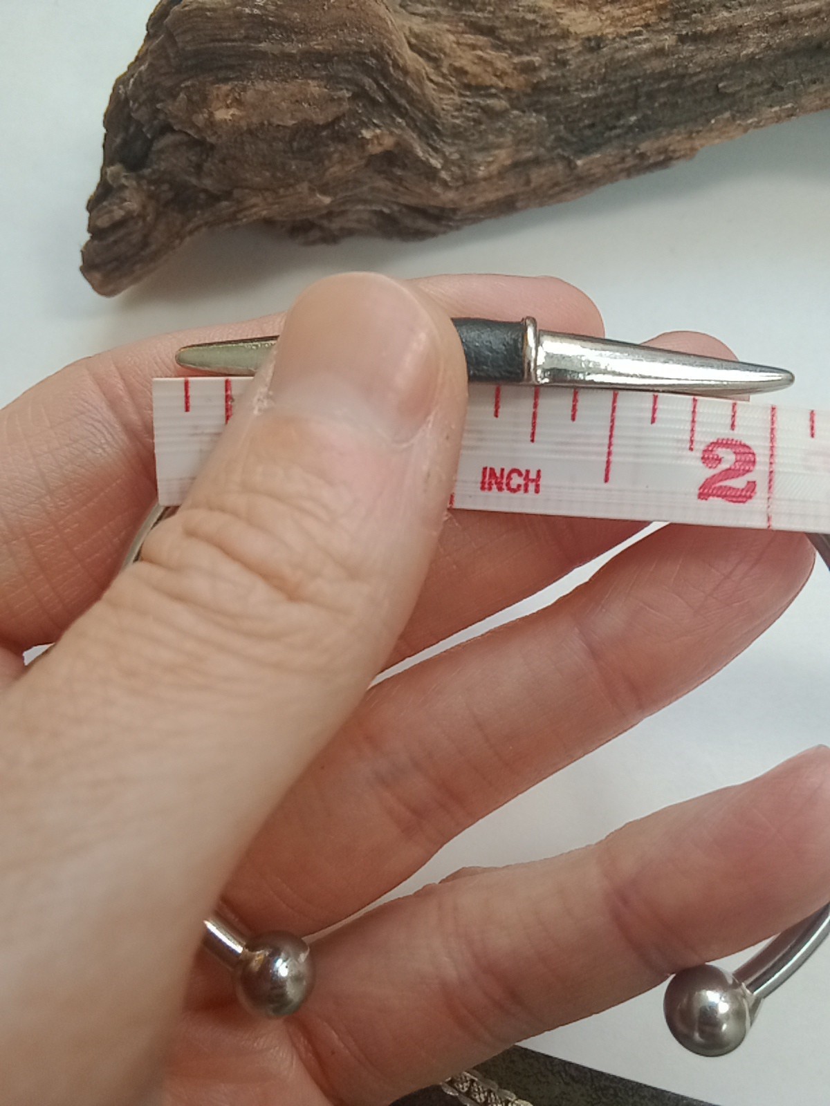Unique Silver Tone Cuff Bangle Sz 7 1/2 With Black Detail