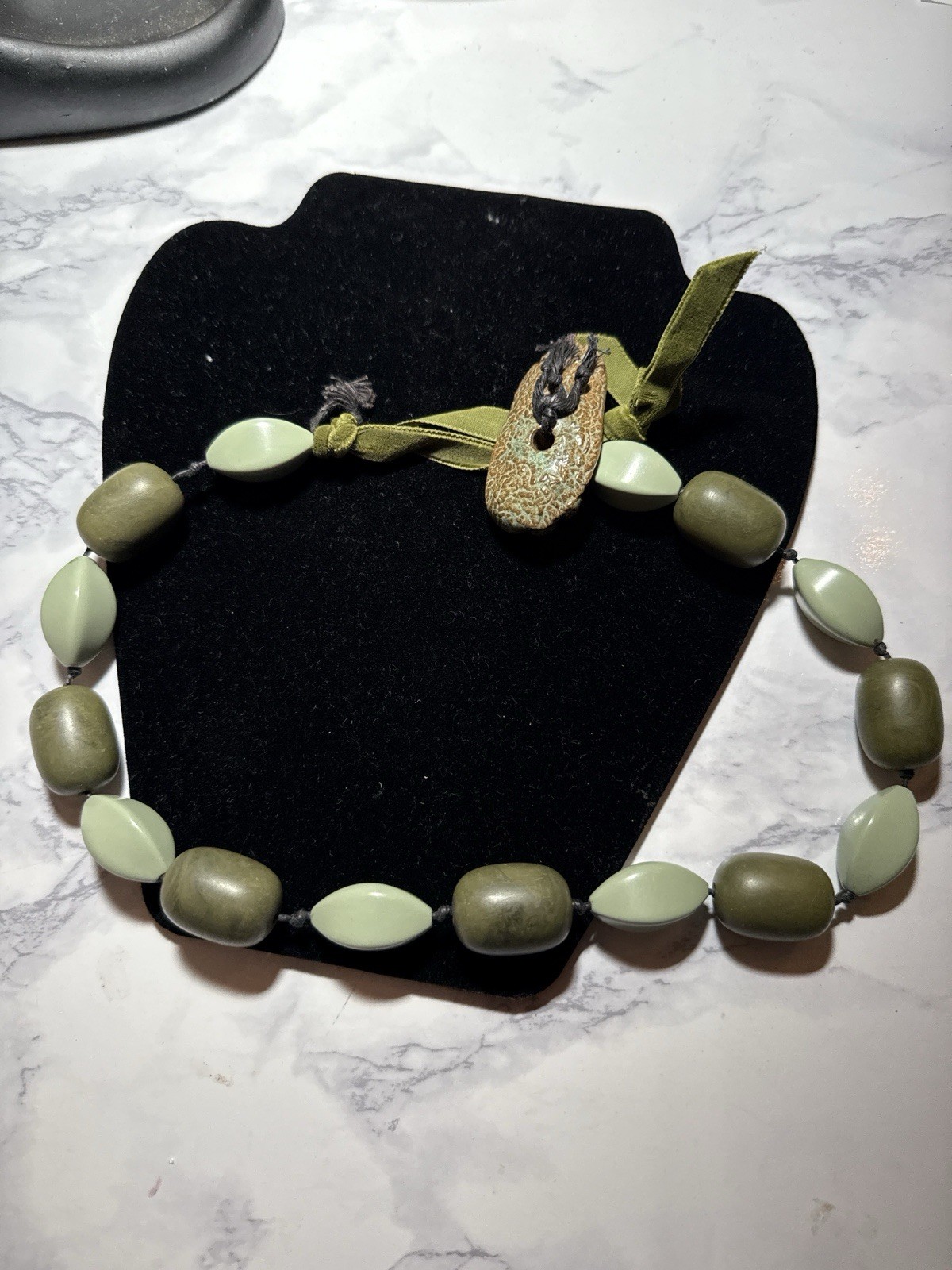 Vintage Green Resin Wood Bead Necklace Ceramic Pendant 20” Lot #941