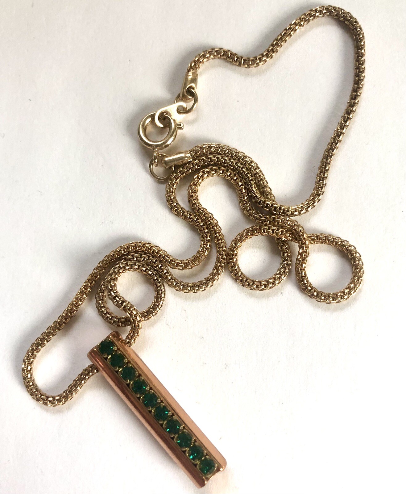 VTG 70s 80s Modernist Copper Colored Green Crystal Pretty Necklace Disco Era