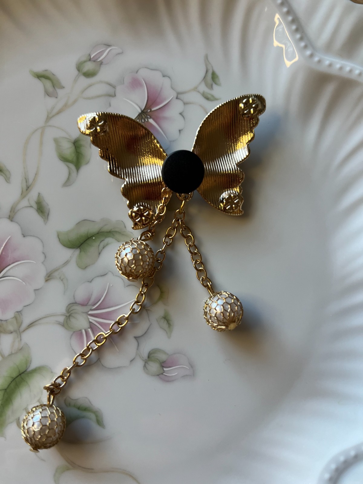 Gemstone butterfly trinket with dangling caged pearls