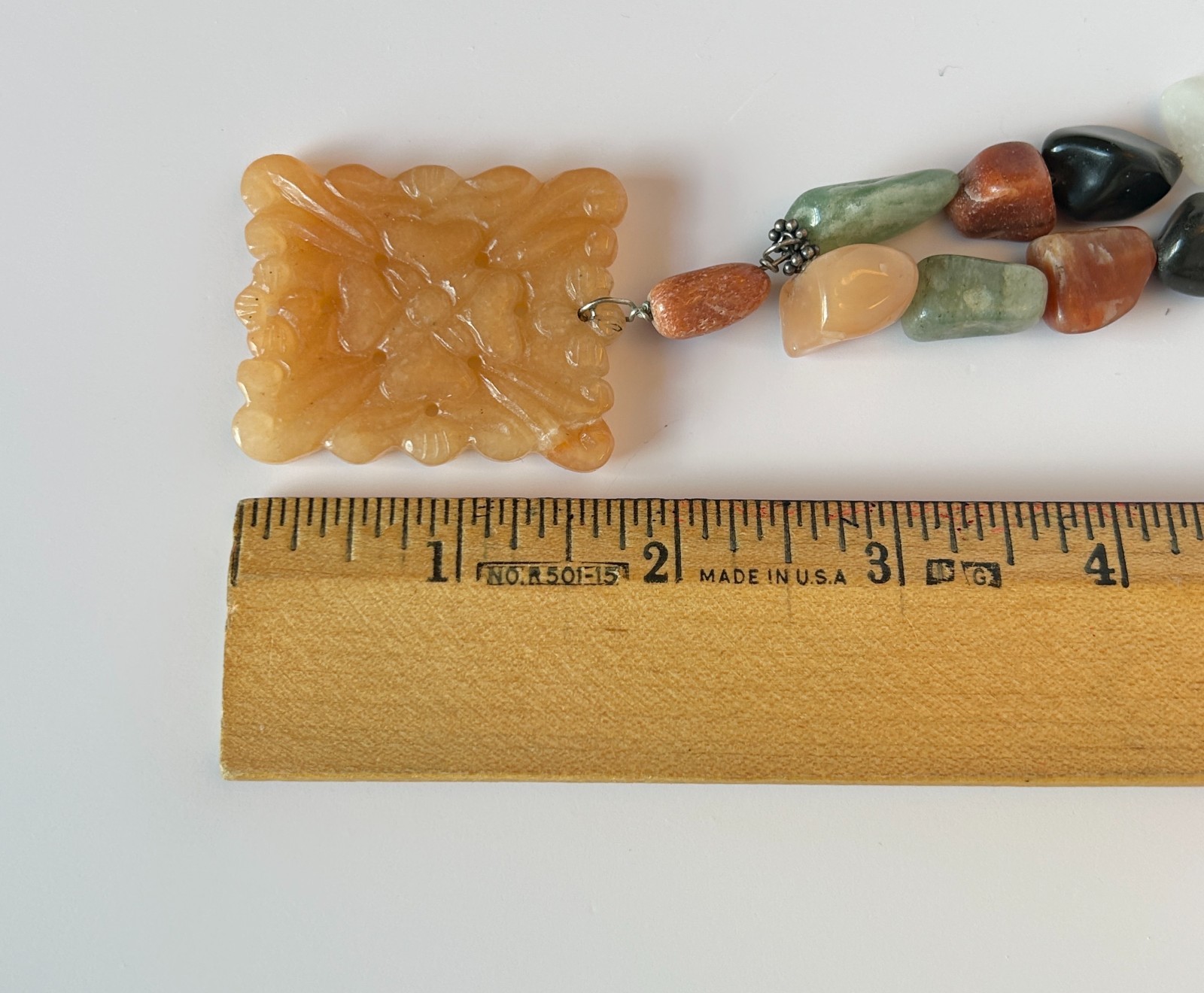Vintage Multicolor Stone Necklace Carved Pendant Agate Jasper Quartz 18”