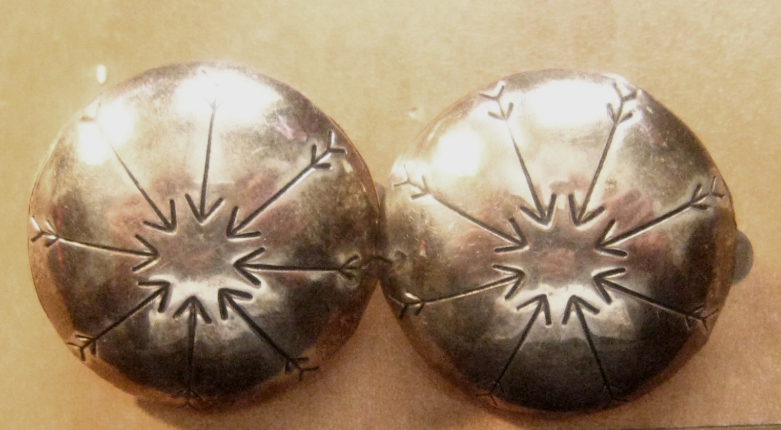 Hallmarked Silversmith BEN J. CHAVEZ Sterling CONCHO / CONCHA Clip Earrings