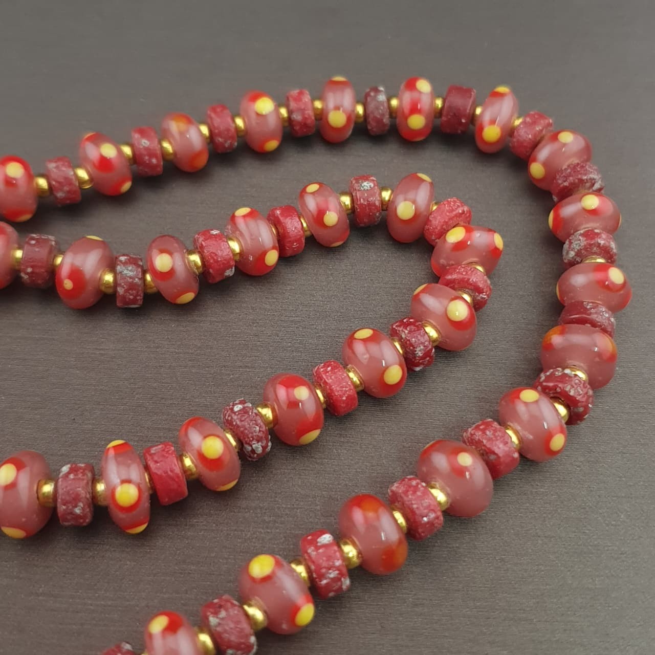 Vintage Venetian Tiny Tire Eye Glass Beads Necklace 26in 8.4-9.2mm