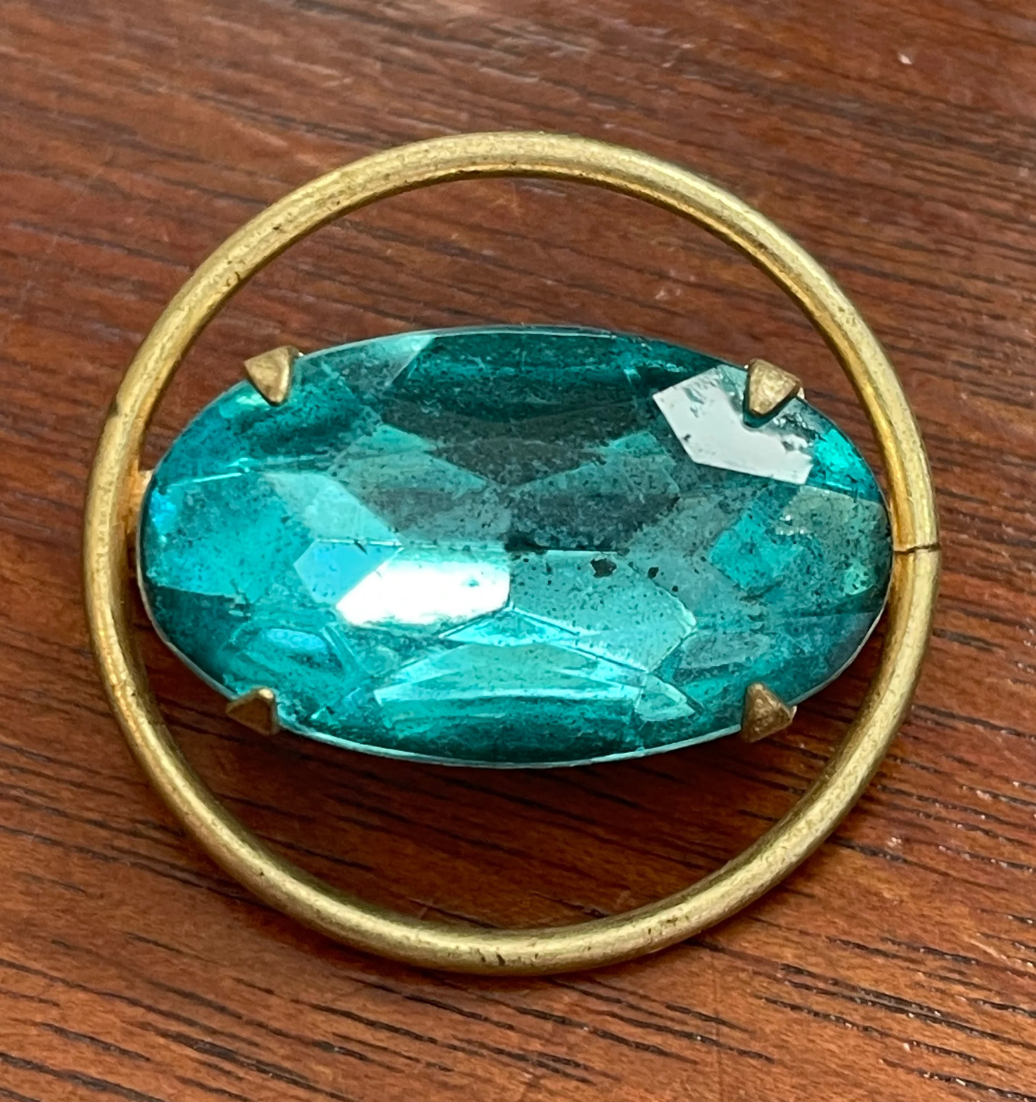 Vintage Gold Tone Brooch Circle With Large Light Blue Teal Glass Stone Gold Foil