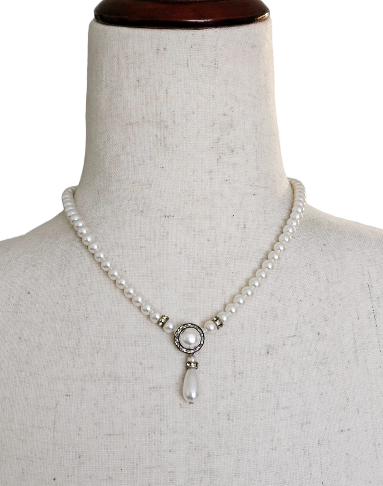 Vintage Unsigned Faux Pearl Choker Necklace Teardrop Pendant Rhinestone Costume