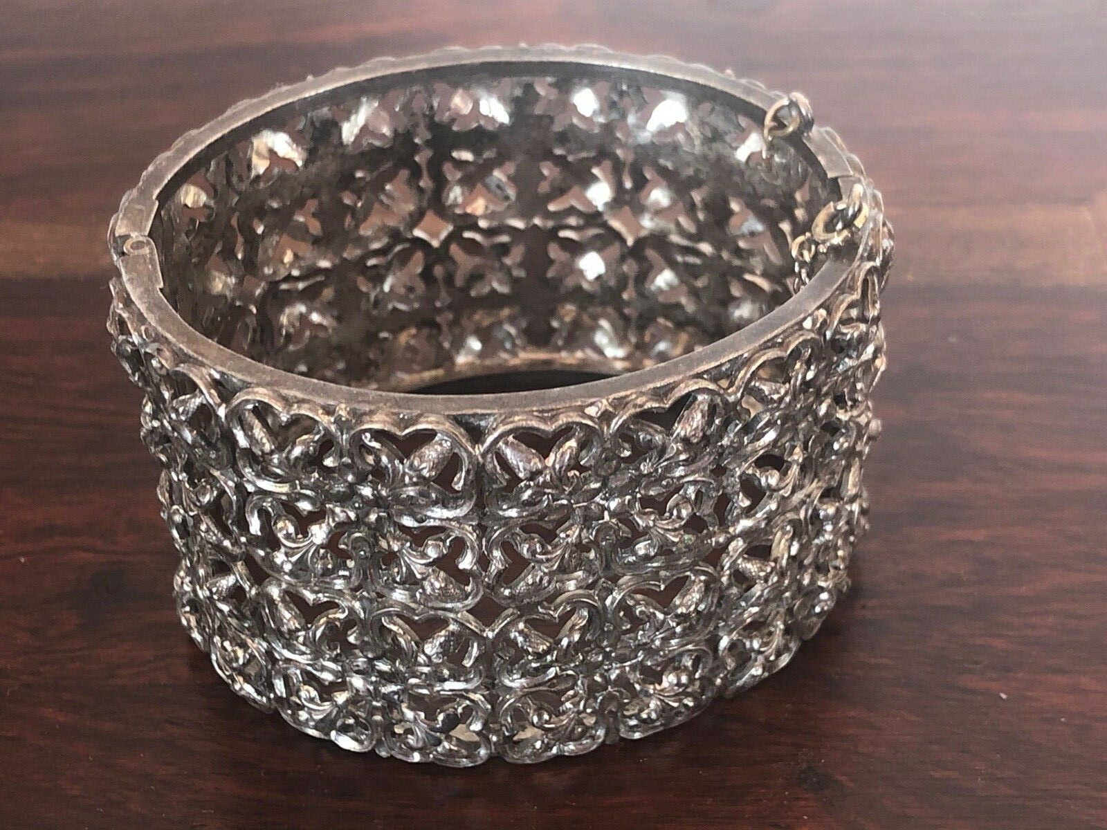 Amazing 1930s 1940s 1950s vintage thick Bartek hinged bangle bracelet signed