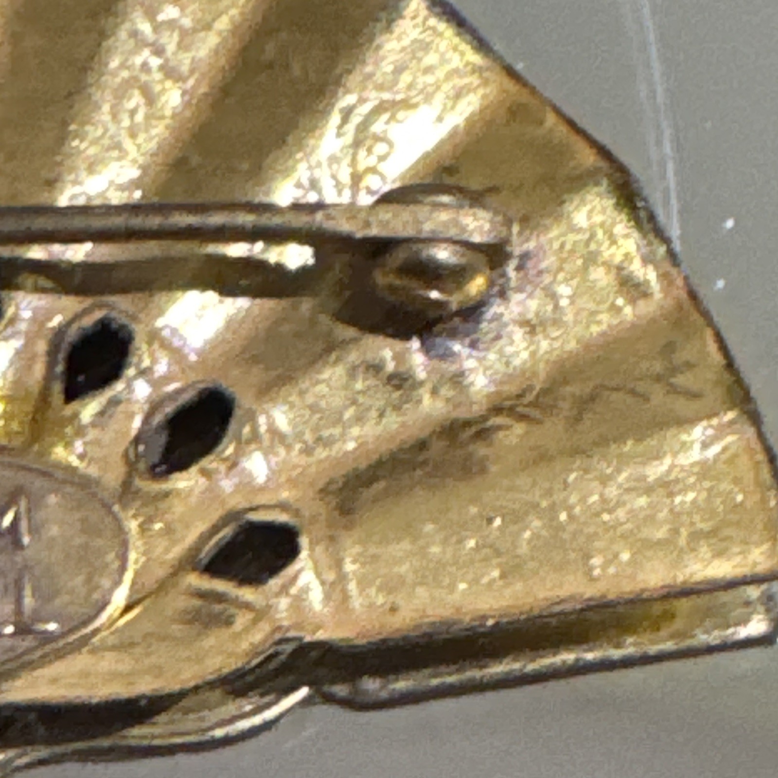 Miriam Haskell Fan Shape Brooch Pin Gold Tone Gold Color Signed No Stone