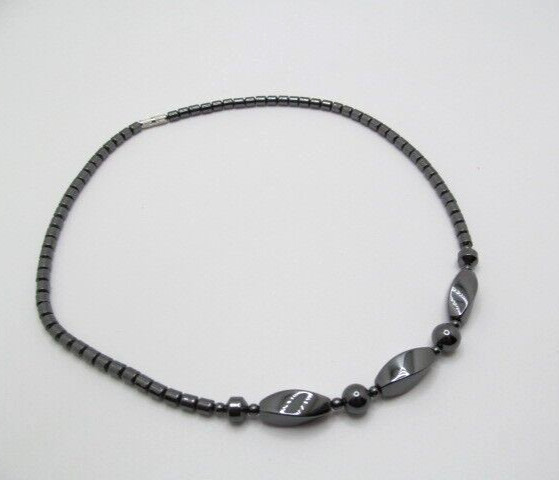 Vintage Hematite Semi Precious Stone Ball Twist Barrel & Cube Necklace 17.5 In