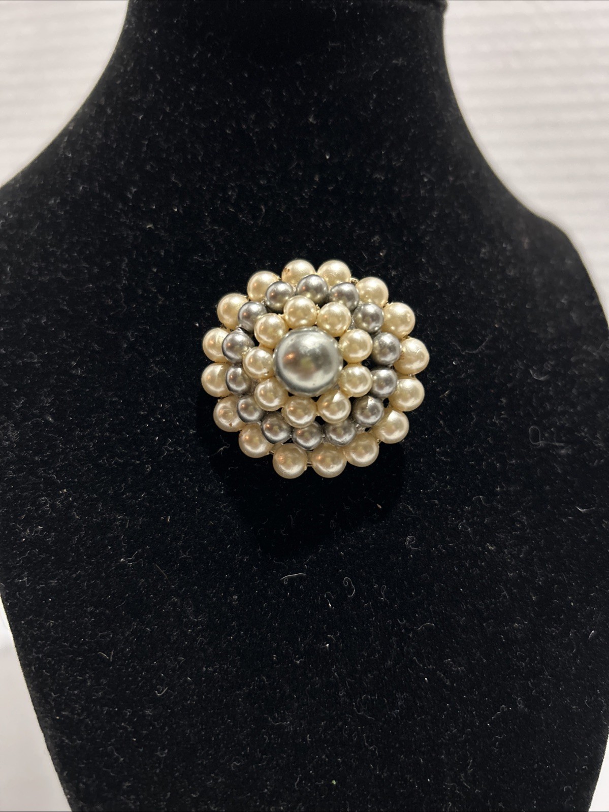 Vintage Faux White And Gray Pearl Brooch Pin
